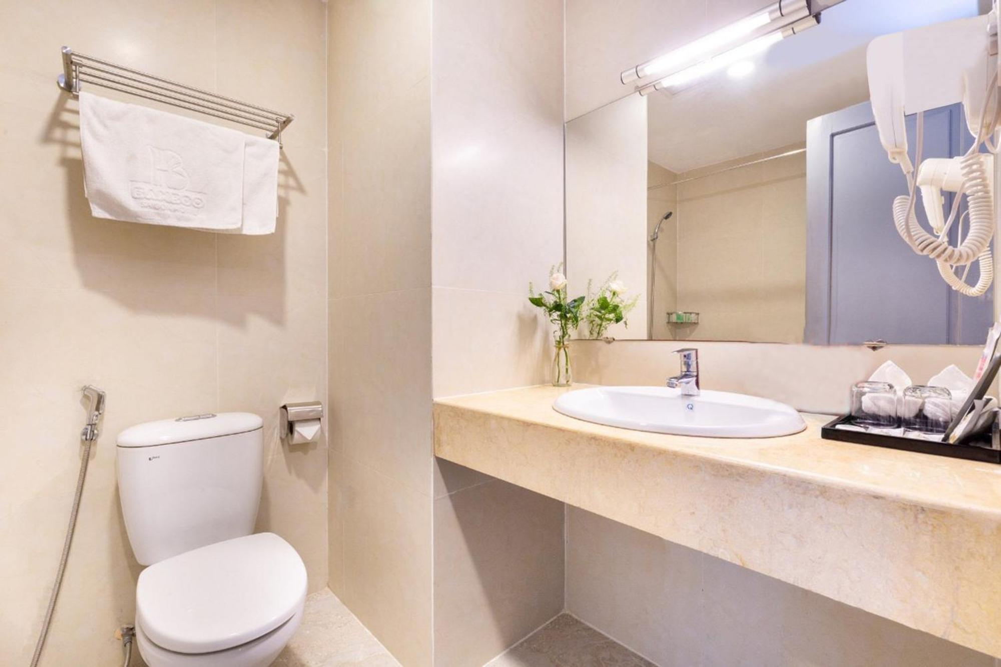 Khach San Bamboo Sai Gon Hotel Ho Şi Min Exterior foto